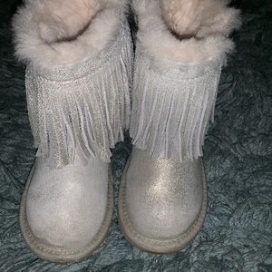 Toddler Girls Metallic Fringe Uggs. Size 10